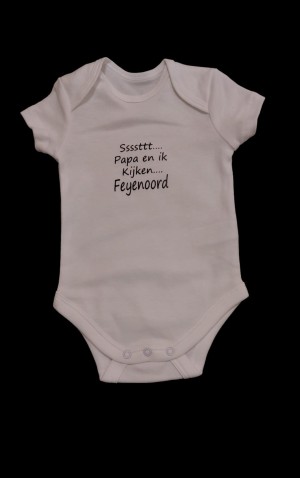 Papa en ik kijken Feijenoord 