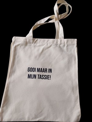 Gooi maar in mijn tassie 